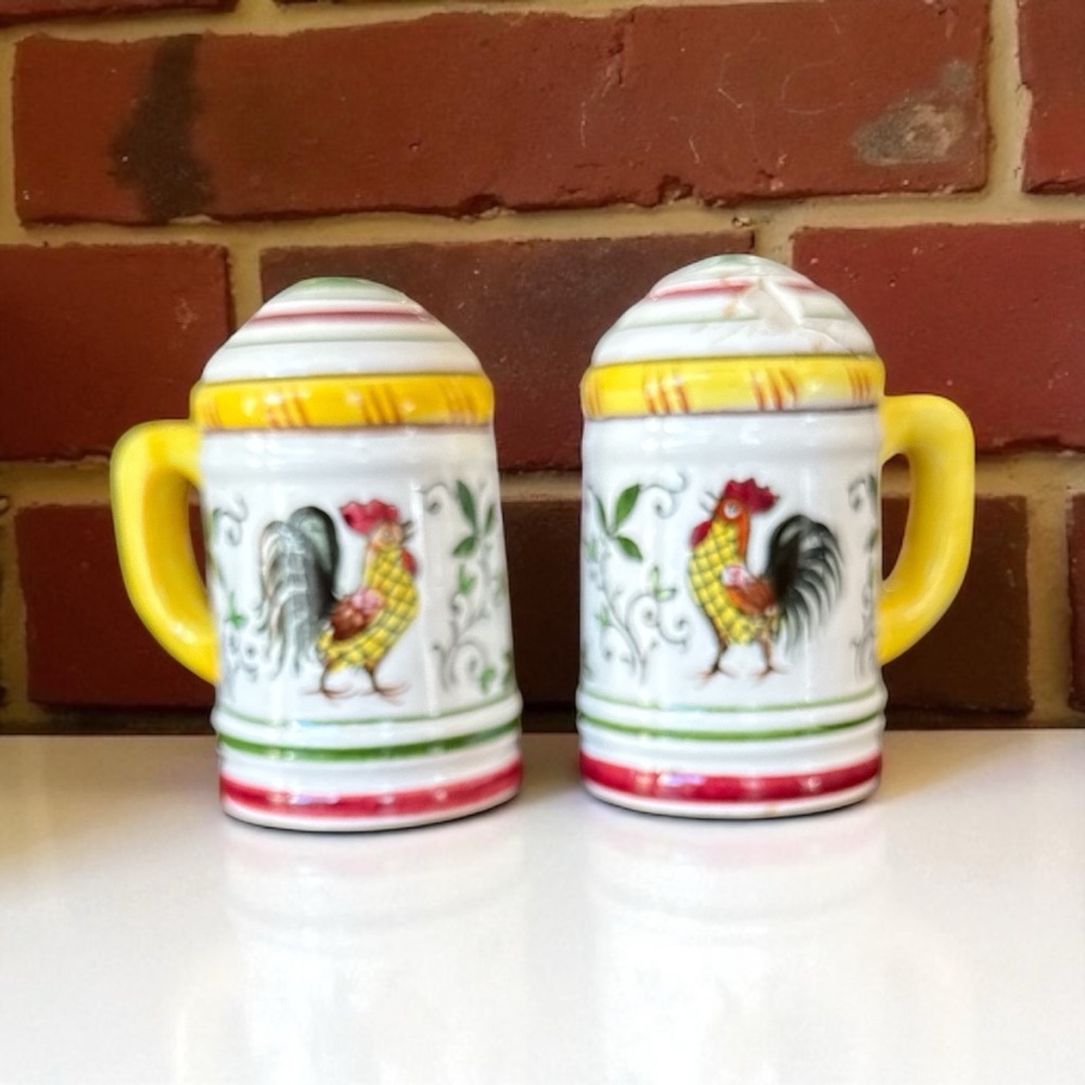 Vintage Ucagco Rooster and Roses Salt Pepper Shakers MCM Japan